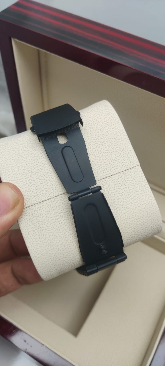 HERYH Magnetic Ball Bearing Watch - All Black